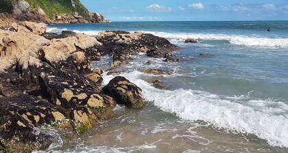 Bungalow Tombo Beach: