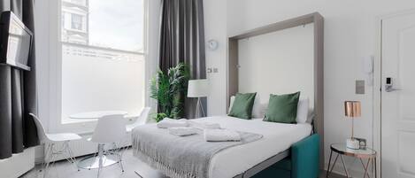 1 bedroom, iron/ironing board, free WiFi, bed sheets