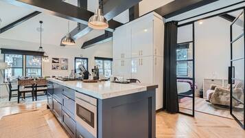 Rumah, 4 kamar tidur | Interior