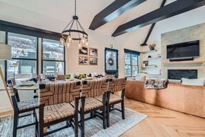 Dining - 1102 Park Avenue Dream 4 Bedroom Home (Park City)