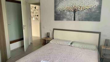 2 camere, ferro/asse da stiro, Wi-Fi, lenzuola