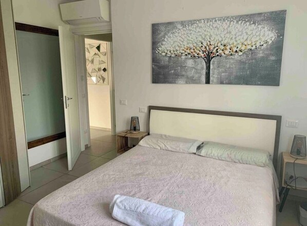 2 soverom, strykejern/-brett, wi-fi og sengetøy