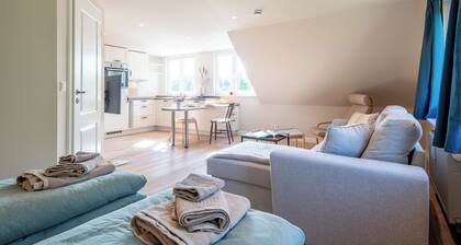 Vogelkoje Living in nature, vacation apartment with terrace and beach chair