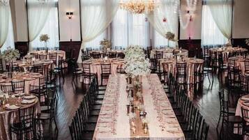 Banquet hall