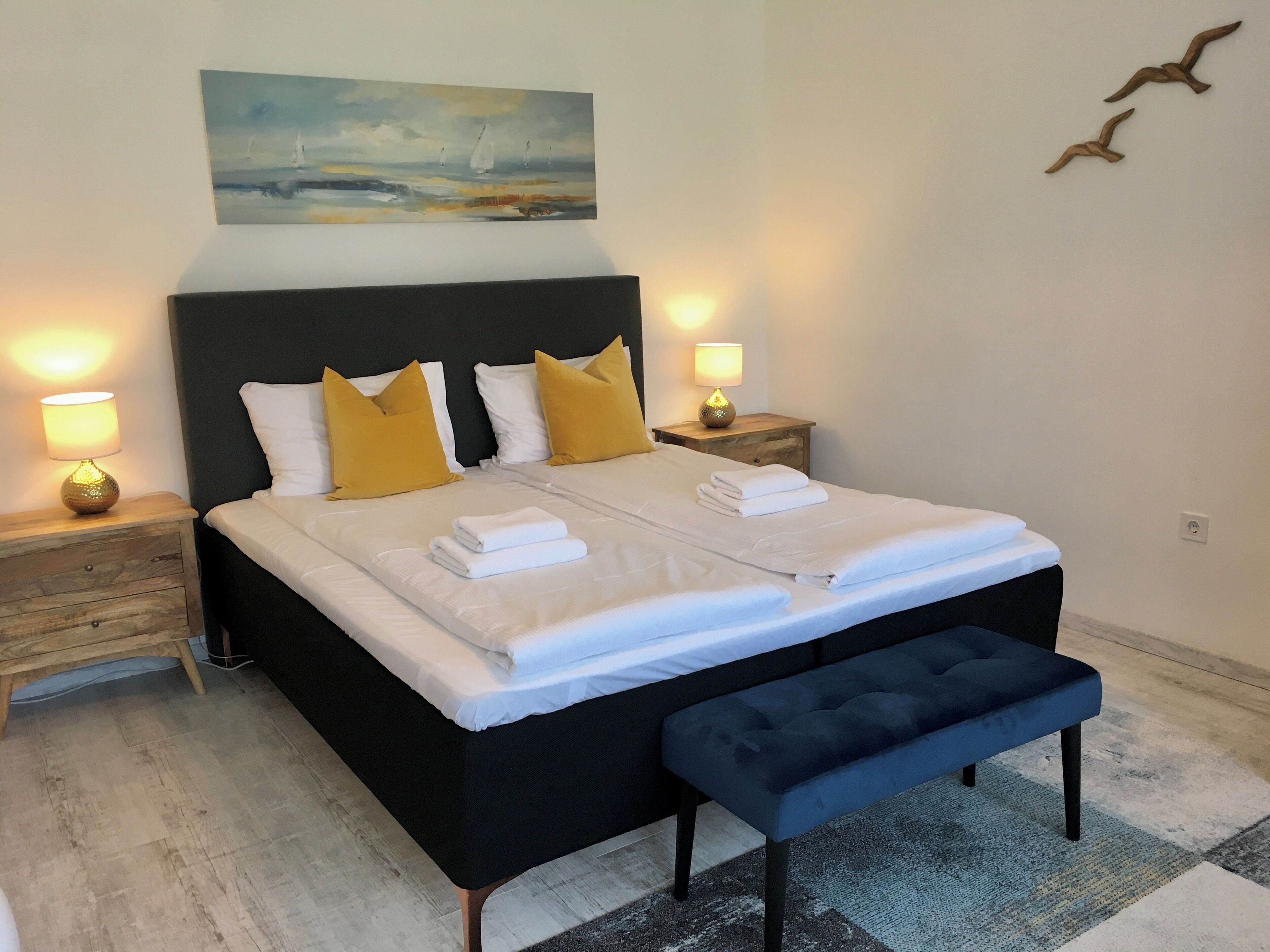 3 bedrooms, in-room safe, iron/ironing board, travel crib