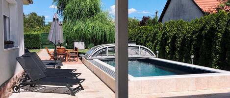 Outdoor pool, a heated pool
