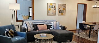 Charming 3-bedroom house with all the amenities located in the heart of Jackson