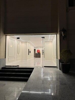 Interior - Dar Joud Hotel - Madinah (Madinah)