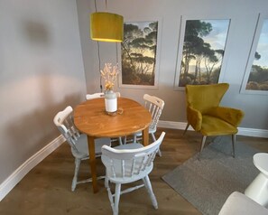 Dining - 'The Unique House - @ great location - BOVINGTON' (Bovington)