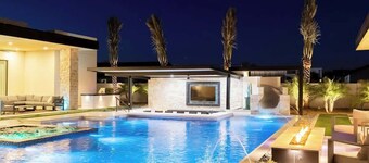 HOZHO Estate at the 19th Hole Villa