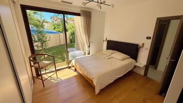 4 chambres, fer et planche à repasser, lit parapluie, Wi-Fi gratuit