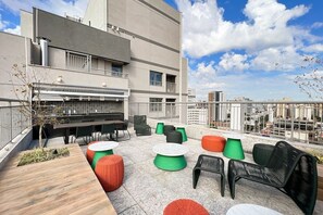 Basic Studio | Outdoor dining