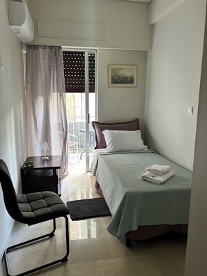 2 slaapkamers, een strijkplank/strijkijzer, wifi, beddengoed