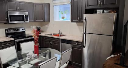 A blend of comfort and convenience in this cozy, modern 2-bd basement suite.