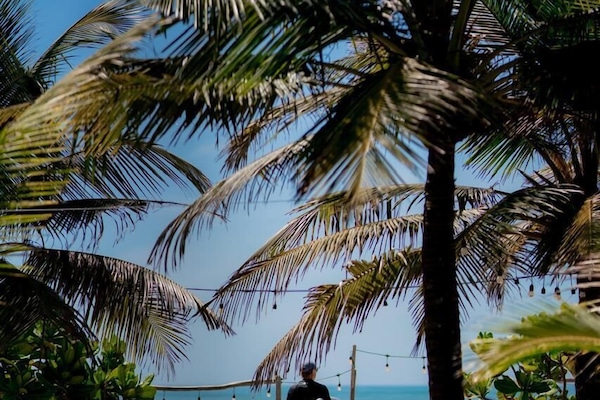 Strand-/havudsigt