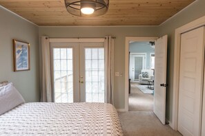 4 chambres, bureau, Wi-Fi gratuit, draps fournis