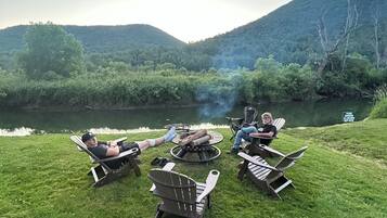 Enceinte de lâhĂ©bergement