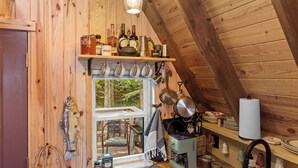 Unclassified image, 4 of 35, button - Tiny House at Wishing Creek (Henderson)