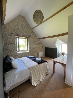 6 chambres, fer et planche à repasser, Wi-Fi, literie fournie