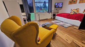 1 Schlafzimmer, Schreibtisch, Bügeleisen/Bügelbrett, WLAN