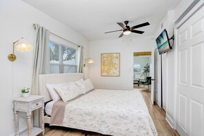 3 bedrooms, iron/ironing board, travel cot, free WiFi