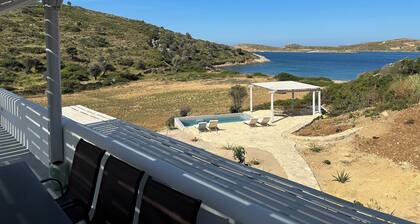 Splendid Villa SUN. in Lipsi. 4 bedrooms and panoramic view for your vacations !