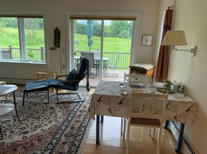 Interior - Spacious country retreat, close to Montpelier, close to nature. Smoke/pet free (Montpelier)