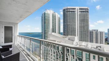 Condo, 2 quartos, vista para a cidade | Vista para a cidade