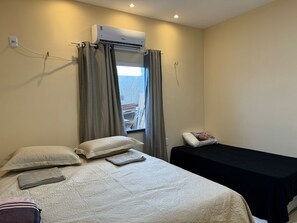 2 多间卧室、WiFi、床单