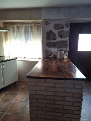 Interior - La escondida  (Burgohondo)