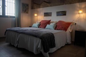 6 bedrooms, iron/ironing board, WiFi, bed sheets - Eralta Rural House (Dúrcal)