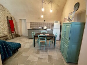 Interior - [Design & relaxation in Scicli: private courtyard, A/C] ù CURTIGGHIU (Scicli)