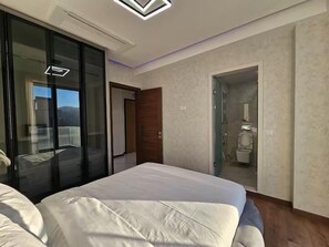 Family Apartment, City View | 2 bedrooms, free WiFi - Lux House in Archi Tbilisi (Tbilisi)