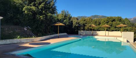 Udendørs pool