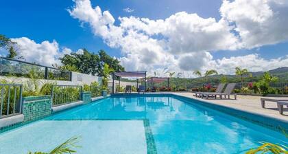 Central, Modern, 3BR Hill View Haven with Solar and Starlink