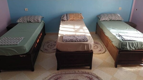 3 bedrooms, iron/ironing board, free WiFi, bed sheets