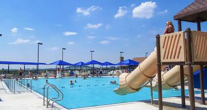 New: Golf Sim & Theater Room + Noon Check-in