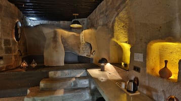 4 piscinas techadas, sillones reclinables de piscina