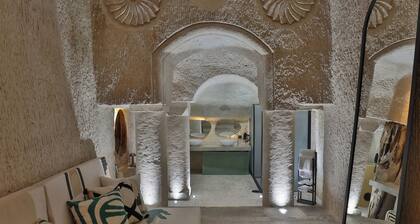 Maison De Femme Française