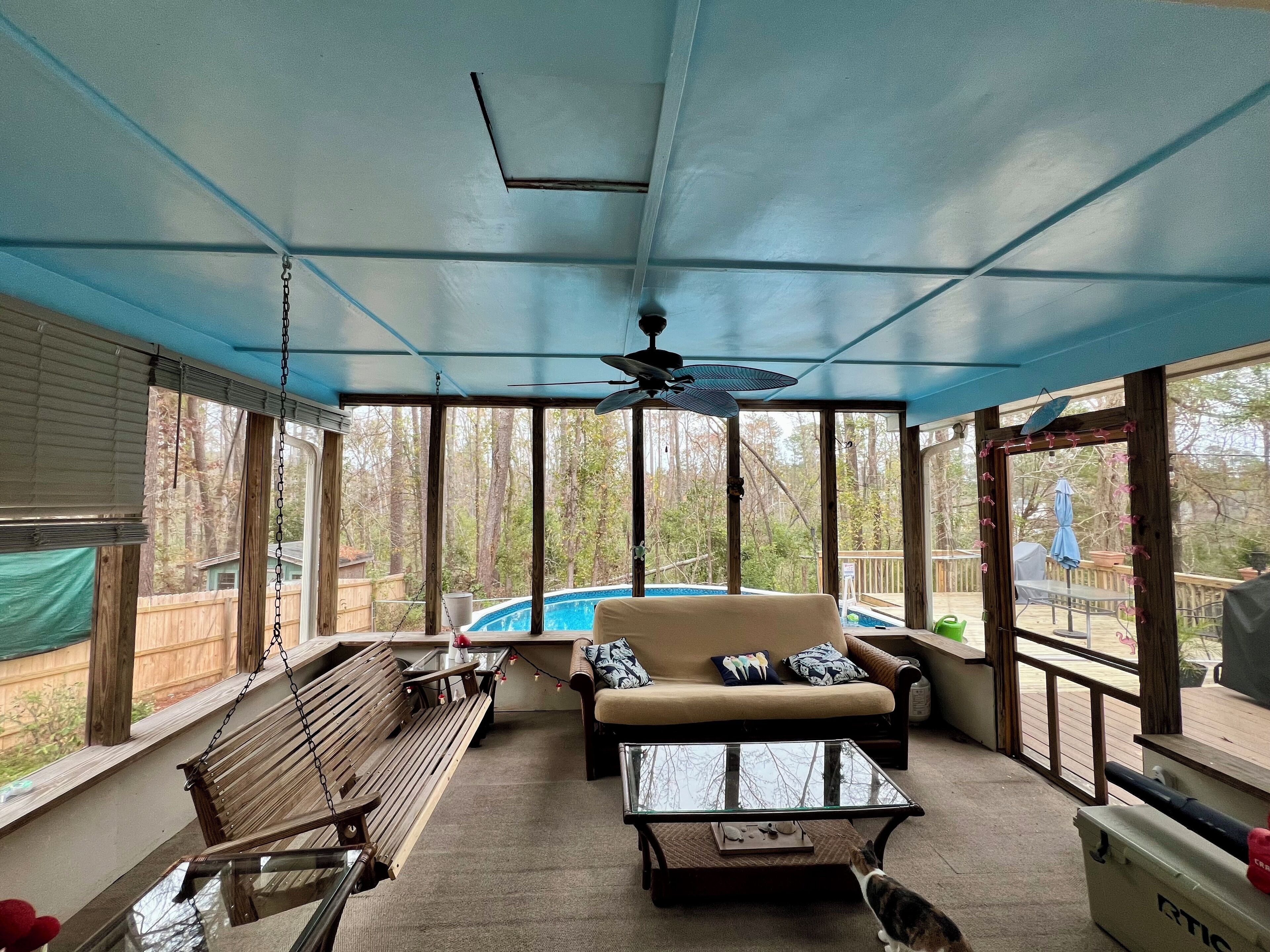 Smart TV, fireplace, video games, DVD player