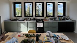 Uklassifisert bilde, 2 av 35, knapp