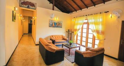 4-bedroom villa in Negombo situated in a safety environment with WiFi,A/C.