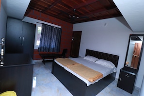 Comfort Double Room, Balcony, Garden View