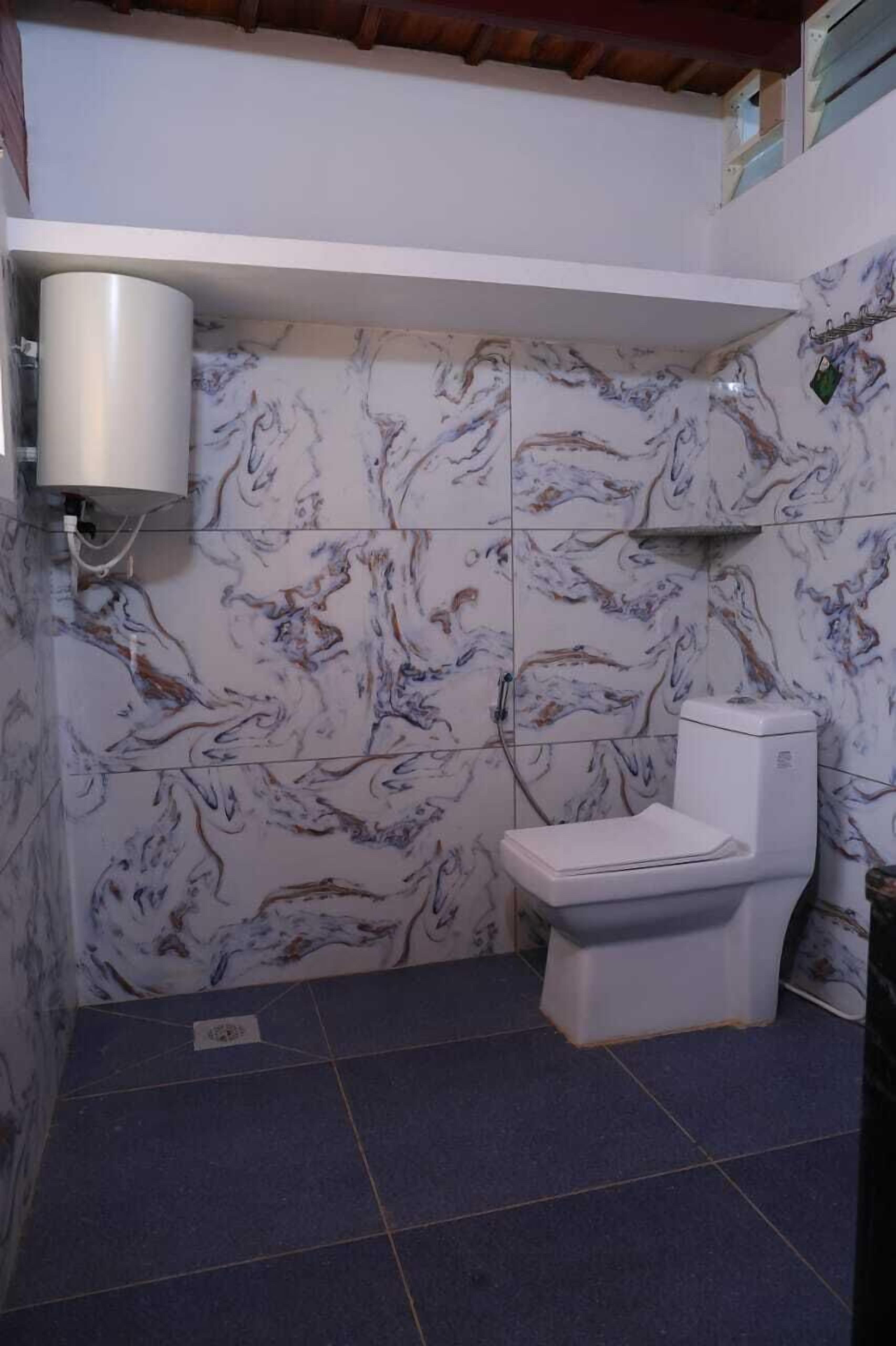 Towels, soap, shampoo