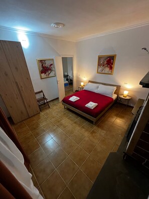 3 chambres, Wi-Fi, draps fournis