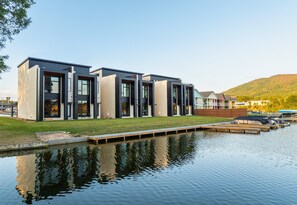 Exterior - Modern Retreat with Rooftop and Lake Access (Hot Springs)