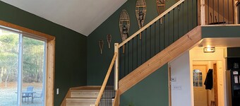 Secluded 3-bedroom cabin on the Chippewa River near Ladysmith, WI with WiFi, AC