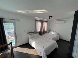 1 bedroom, free WiFi, bed sheets