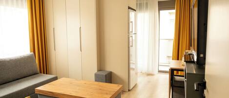 Smart TV, video games