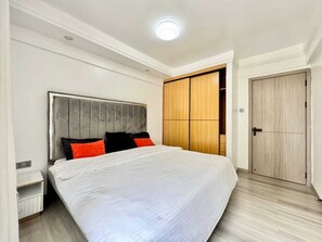 1 habitación, tabla de planchar con plancha y wifi 